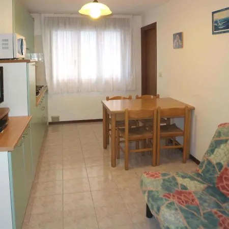 Apartment Apartments In Lignano Sabbiadoro 42726