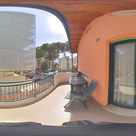 アパート Apartments In Lignano Sabbiadoro 42726